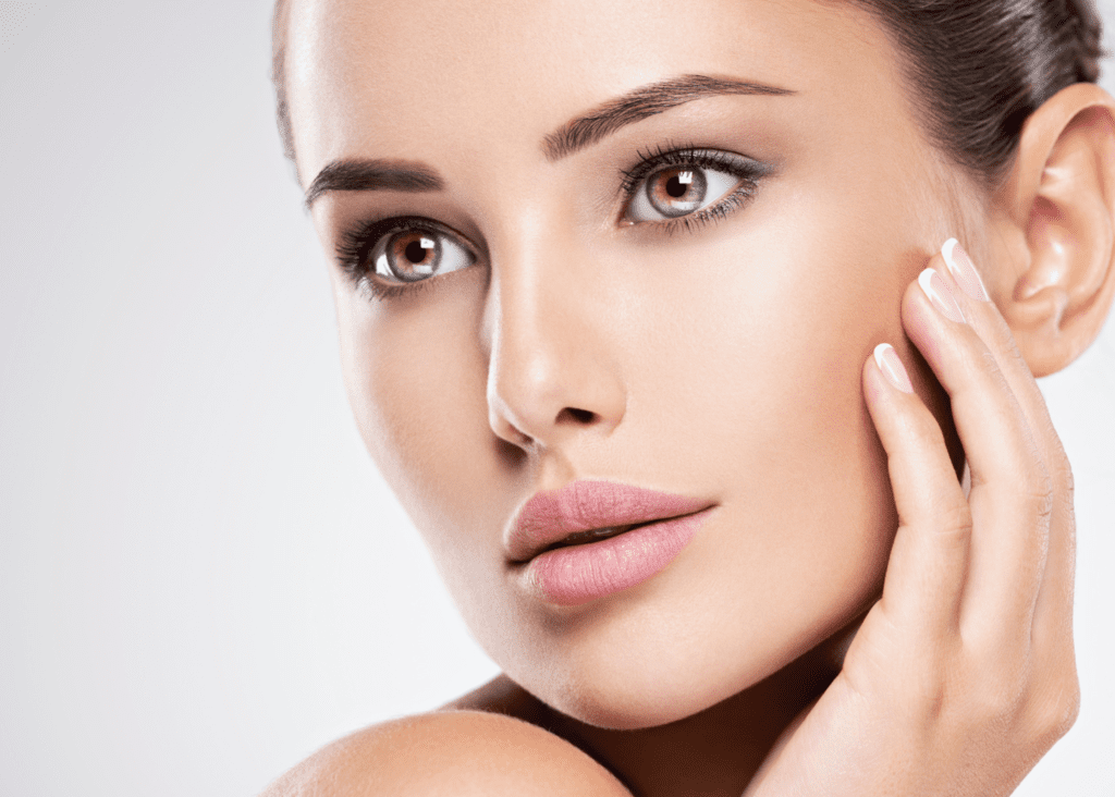 Leading Expert: Age-Reversal, Facial Biostimulator & Skin Renewal